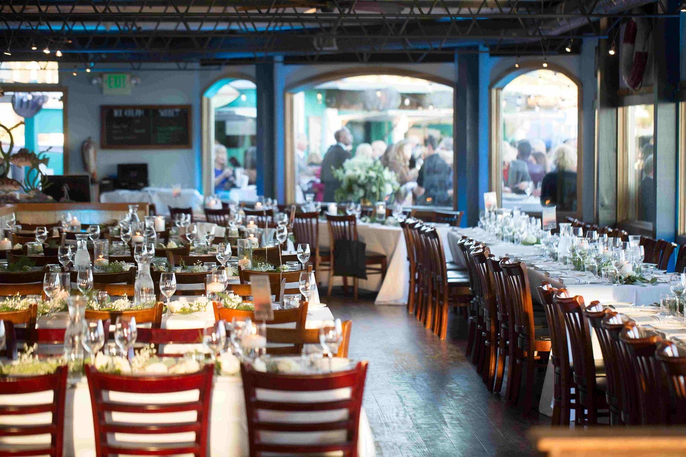 rent the entire Sam's Chowder House oceanfront restaurant for your California wedding